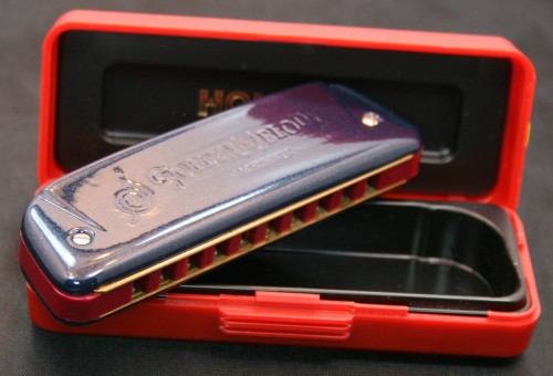 GM_Harp_in_Metallic_Blue-03.jpg